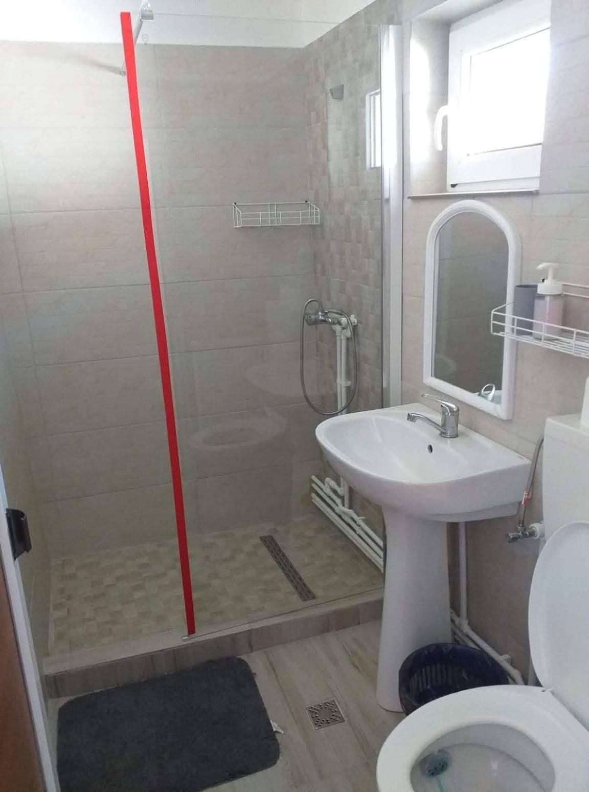 Cris & Mona Hotel Sapinta Ngoại thất bức ảnh