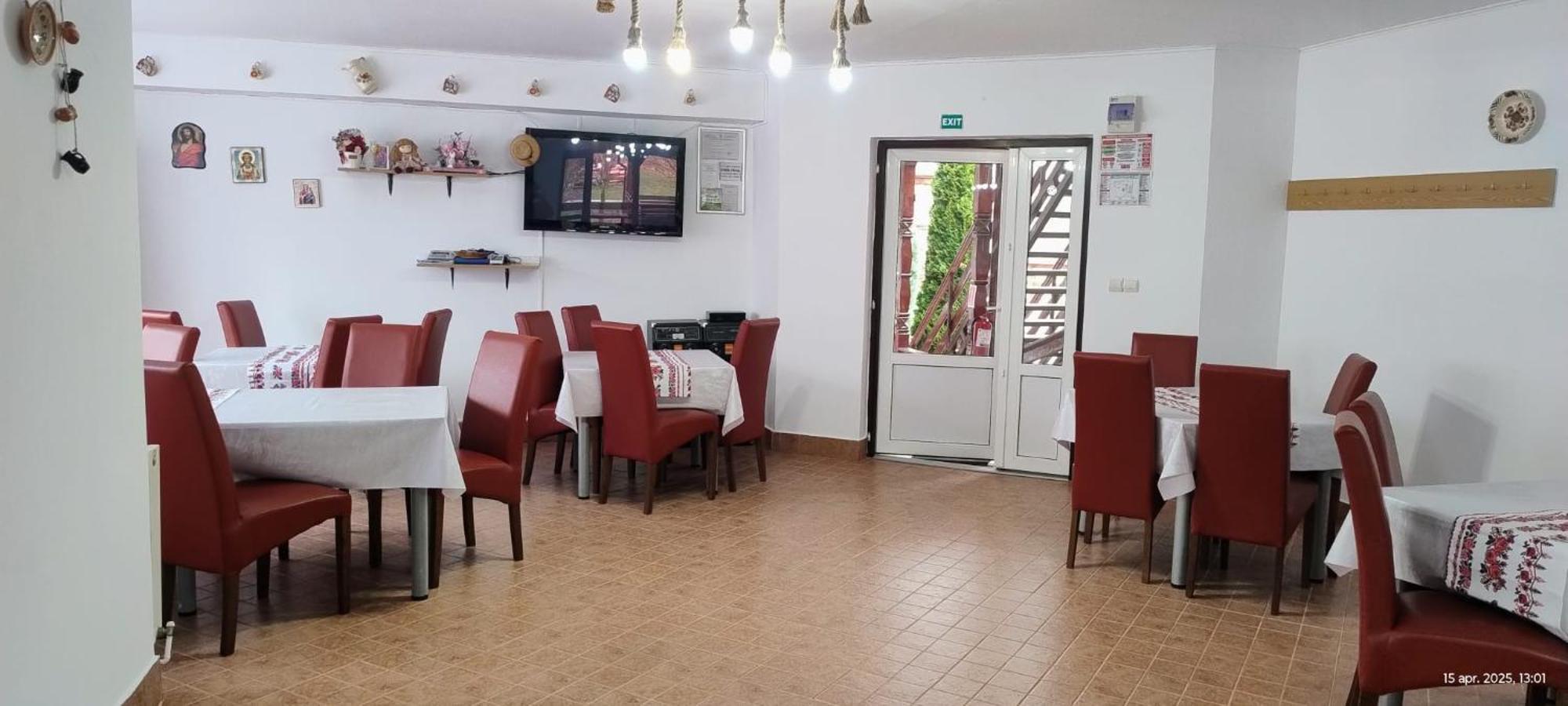Cris & Mona Hotel Sapinta Ngoại thất bức ảnh