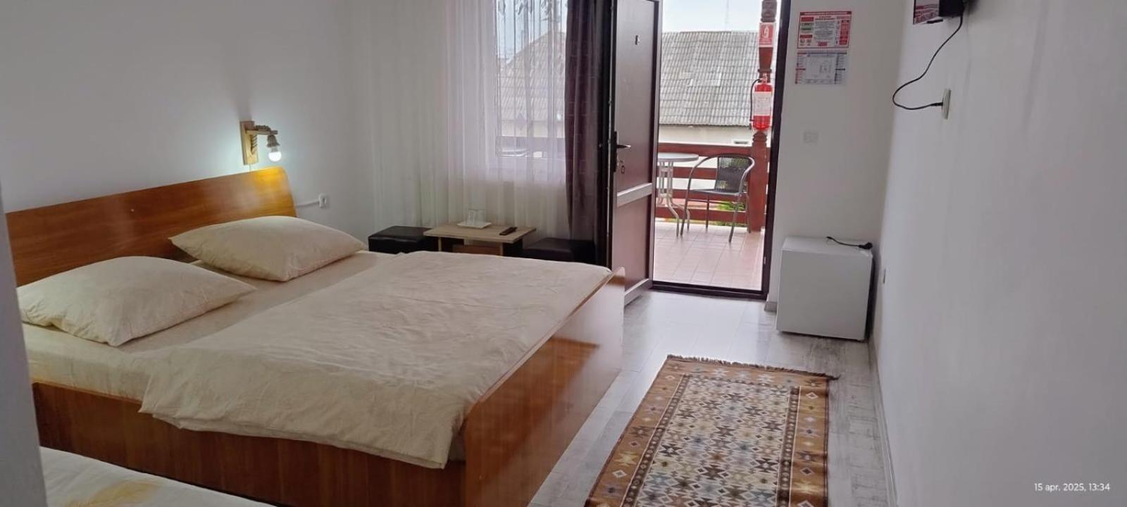 Cris & Mona Hotel Sapinta Ngoại thất bức ảnh